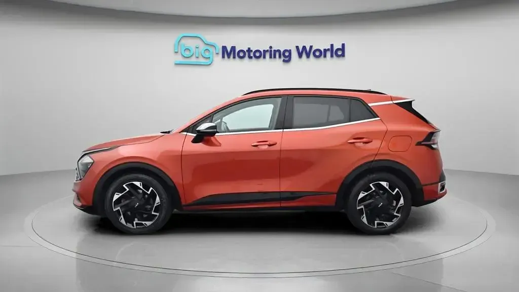 Used Kia Sportage GT-Line 134 HP (98 kW) 2023 Orange SUV
