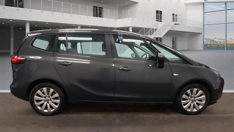 Used Vauxhall Zafira Design Edition 2016 Satin steel grey MPV