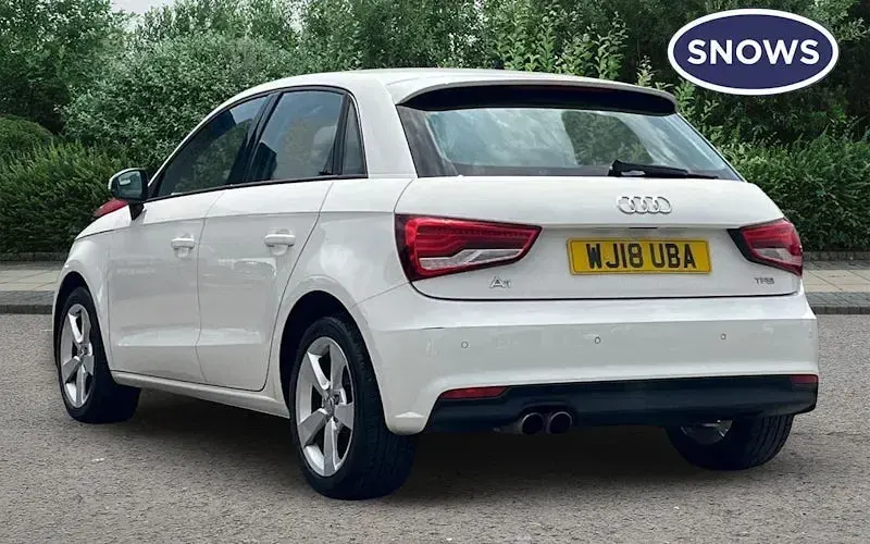 Used Audi A1 Sportback Sport 125 HP (91 kW) 2018 White Hatchback