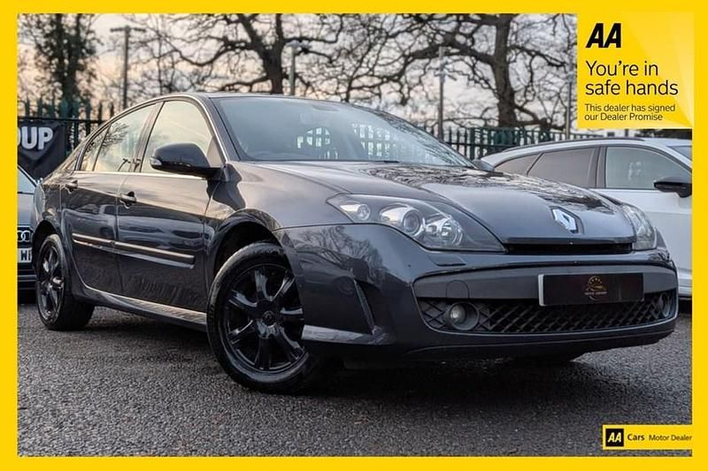 Grey Used 2010 Renault Laguna III Dynamique Hatchback | £3,498 - Image 1/1