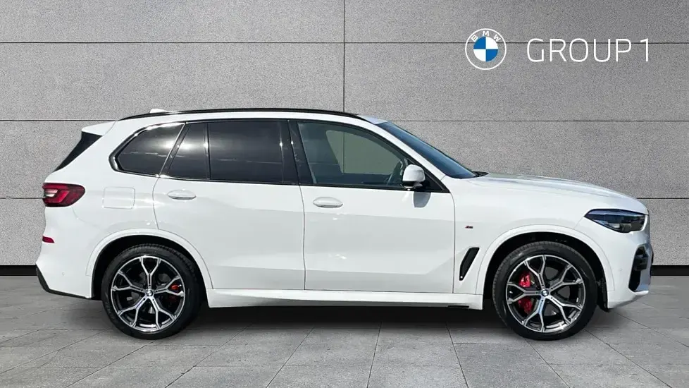 Gebraucht BMW X5 M Sport 286 PS (210 kW) 2023 Weiß SUV