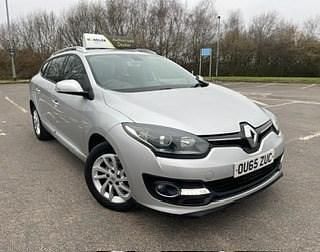 Used Renault Mégane GrandTour Dynamique 110 HP (80 kW) 2015 Silver Estate