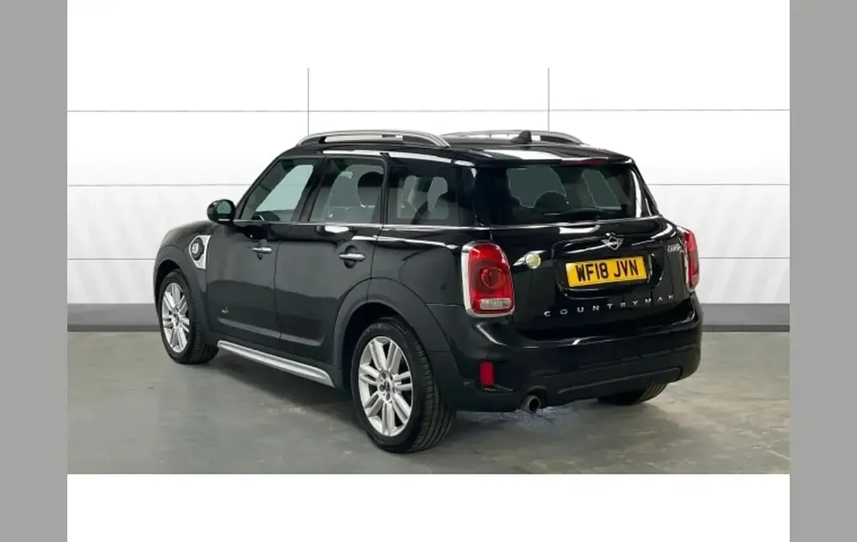 Used Mini Cooper S Countryman 221 HP (162 kW) 2018 Black SUV
