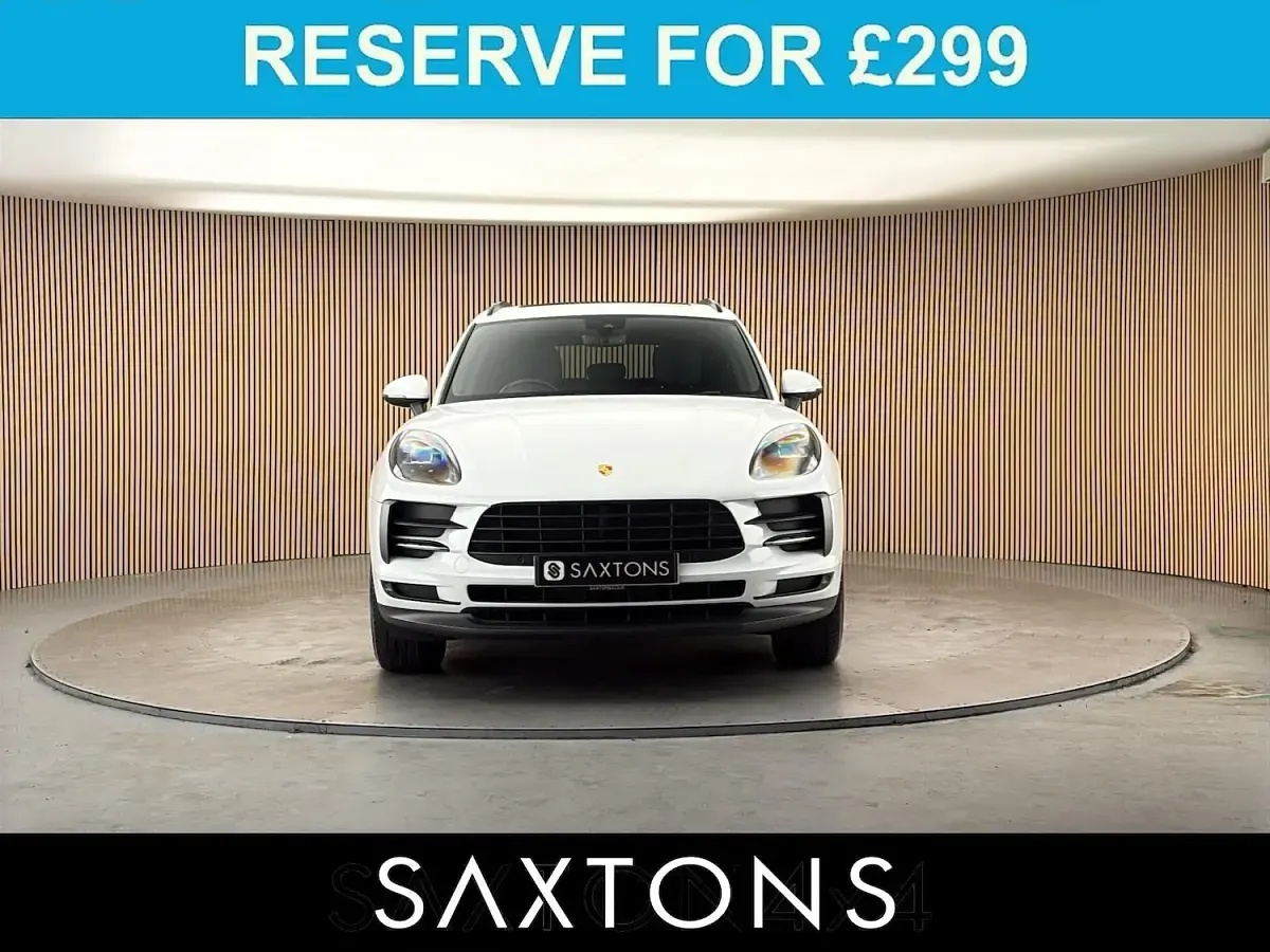 Used Porsche Macan 252 HP (185 kW) 2020 Black SUV