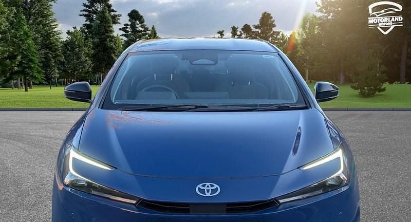 Used Toyota Prius Design 2025 Blue Hatchback