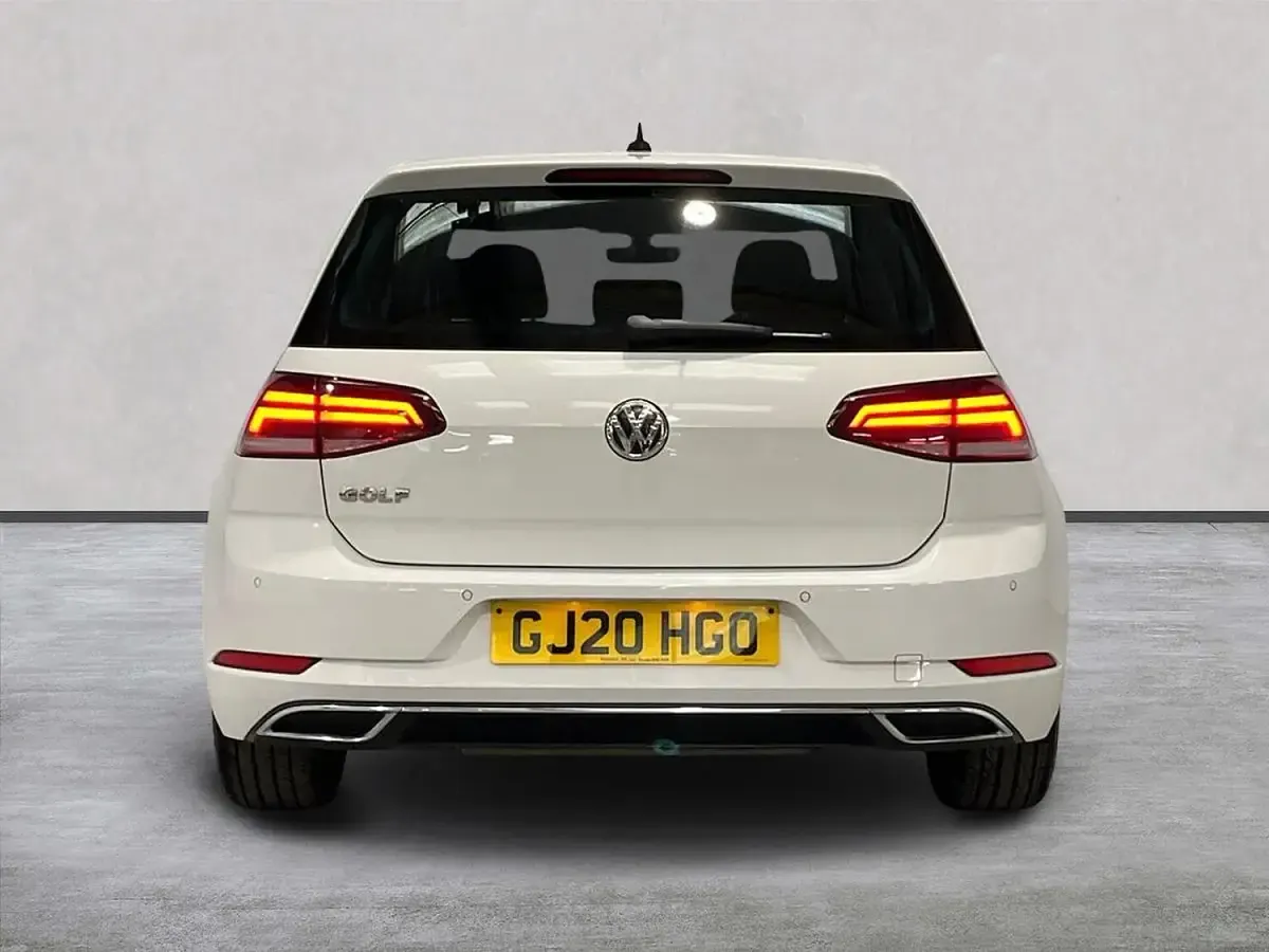 Used VW Golf VII GT 150 HP (110 kW) 2020 White Hatchback
