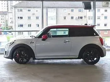 Used Mini John Cooper Works 231 HP (169 kW) 2019 Silver Hatchback