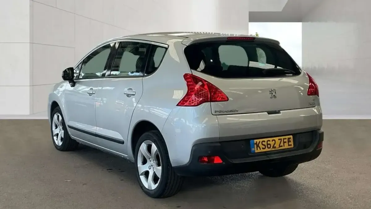Used Peugeot 3008 Active 2013 Silver Estate