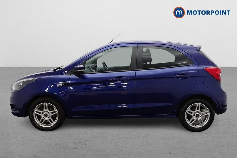 Used Ford Ka Plus Zetec 86 HP (63 kW) 2016 Blue Hatchback
