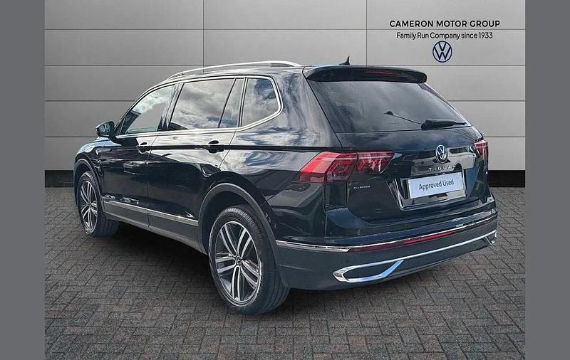 Used VW Tiguan Allspace Elegance 150 HP (110 kW) 2023 Black SUV