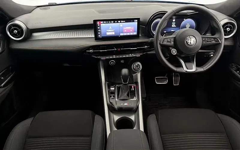 Used Alfa Romeo Tonale Sprint 160 HP (117 kW) 2024 Blue SUV