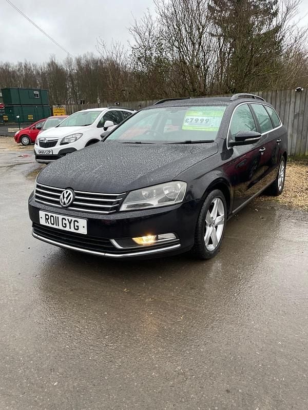 Black Used 2011 VW Passat SE Estate | £7,999 (Expensive) - Image 1/4