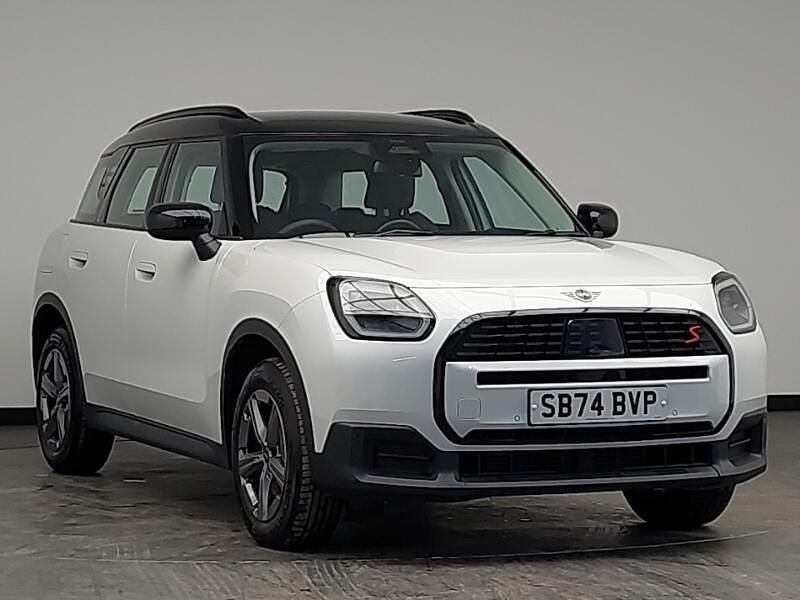 Used Mini Countryman Classic 218 HP (160 kW) 2024 White SUV