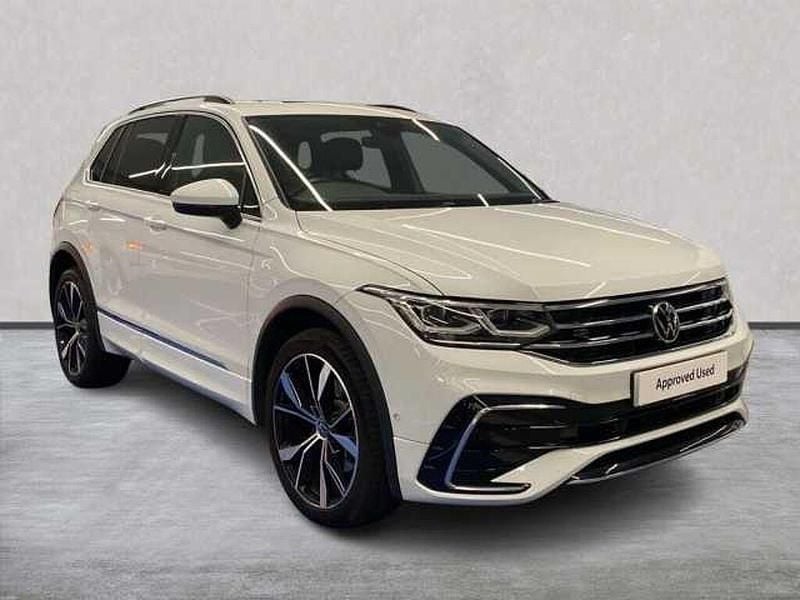 White Used 2023 VW Tiguan R-line SUV | £27,322 (Fair price) - Image 1/4