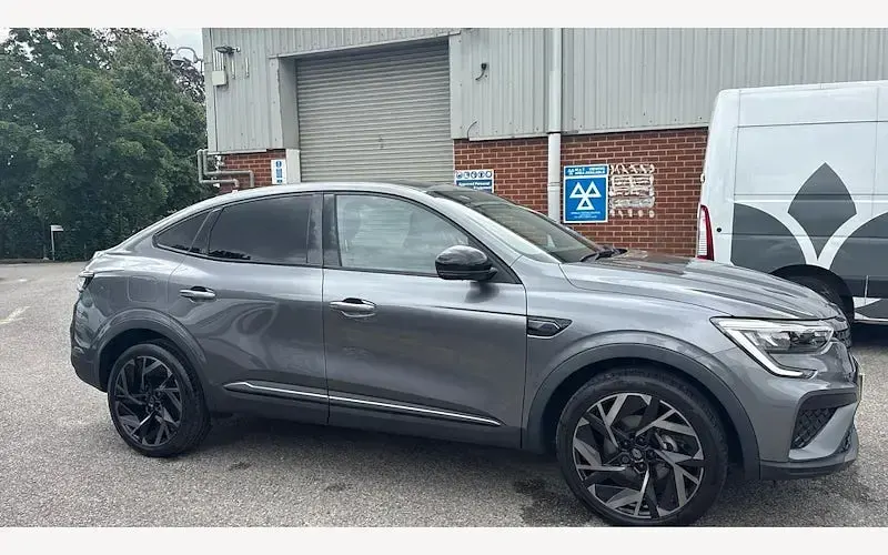 Used Renault Arkana Esprit Alpine 143 HP (105 kW) 2024 Grey  SUV