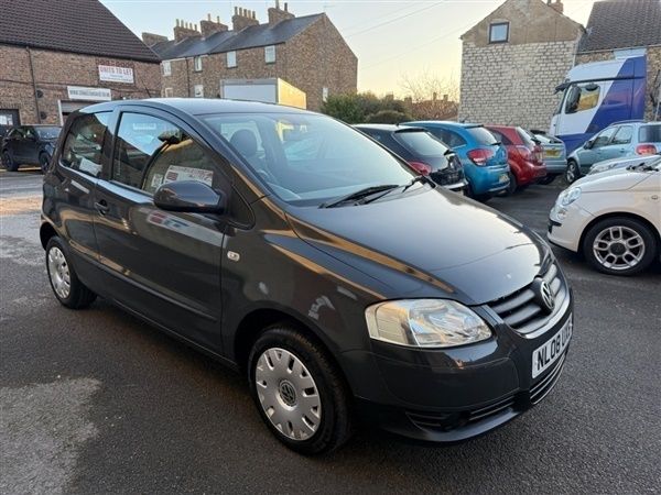 Grey Used 2008 VW Fox Hatchback | £2,495 (Good price) - Image 1/1