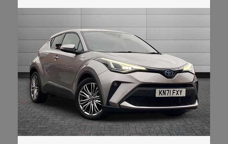 Used Toyota C-HR 184 HP (135 kW) 2021 Silver SUV
