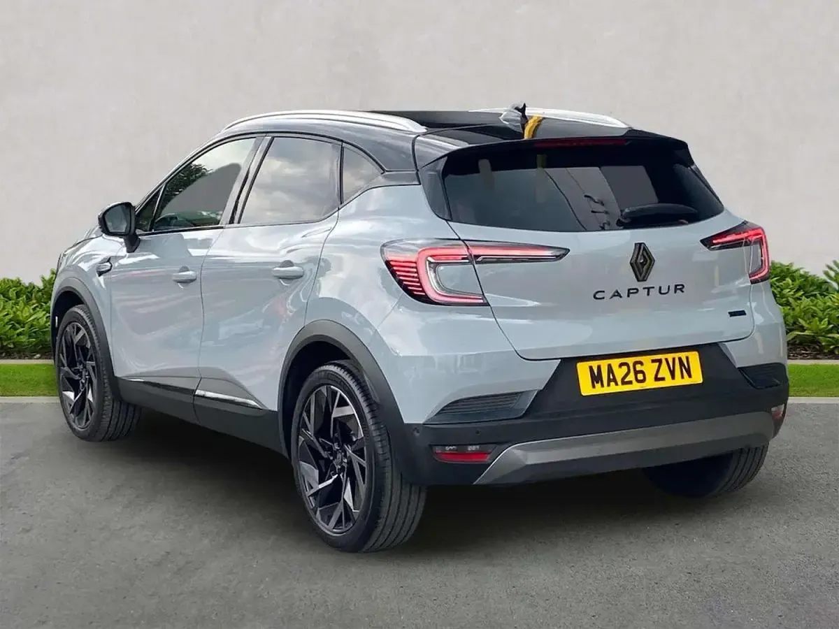 New Renault Captur Esprit Alpine 160 HP (117 kW) 2026 Grey/black SUV