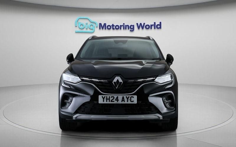 Used Renault Captur Techno 143 HP (105 kW) 2024 Black SUV
