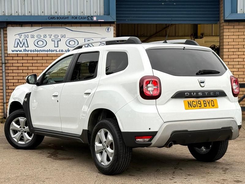 Used Dacia Duster Comfort 2019 White Hatchback