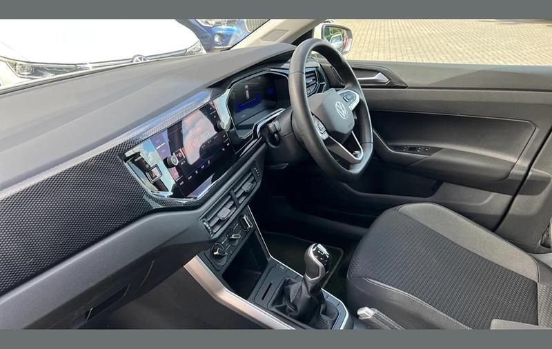 Used VW Polo Life 95 HP (69 kW) 2023 Ascot grey Hatchback