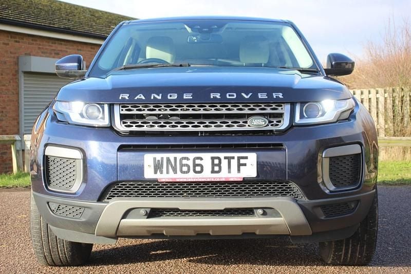 Used Land Rover Range Rover evoque SE 2016 Blue Estate