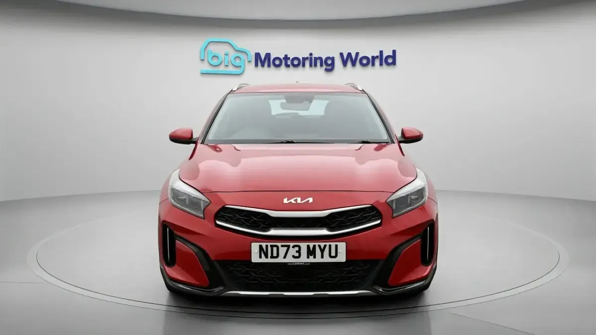 Used Kia XCeed 2023 Red SUV