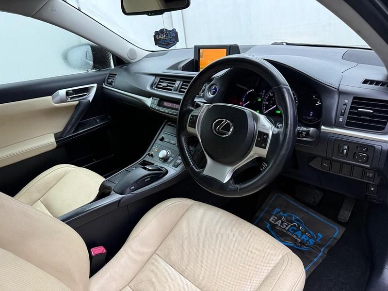 Used Lexus CT200h 2011 Grey Hatchback