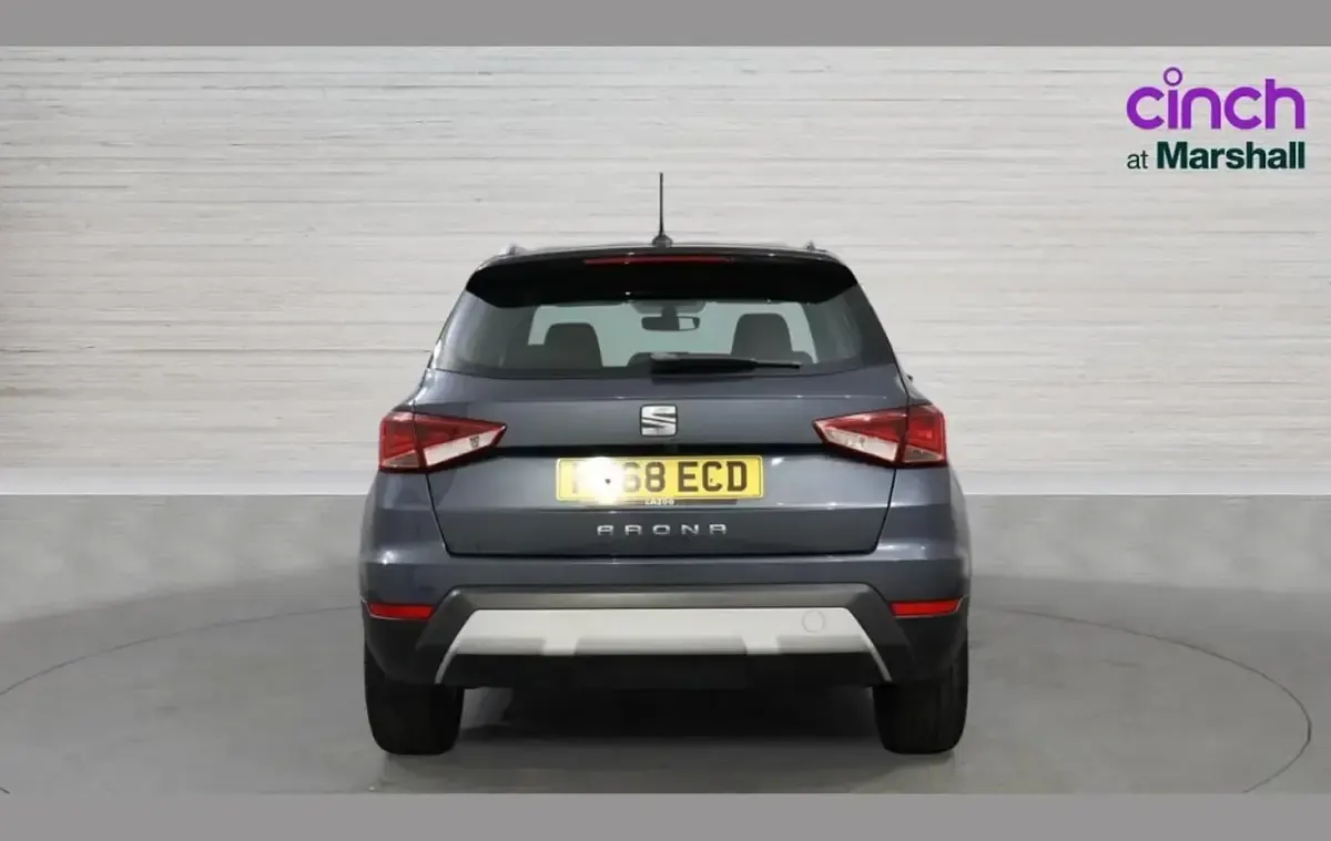 Używany Seat Arona XCELLENCE Lux 115 KM (84 kW) 2019 Szary SUV