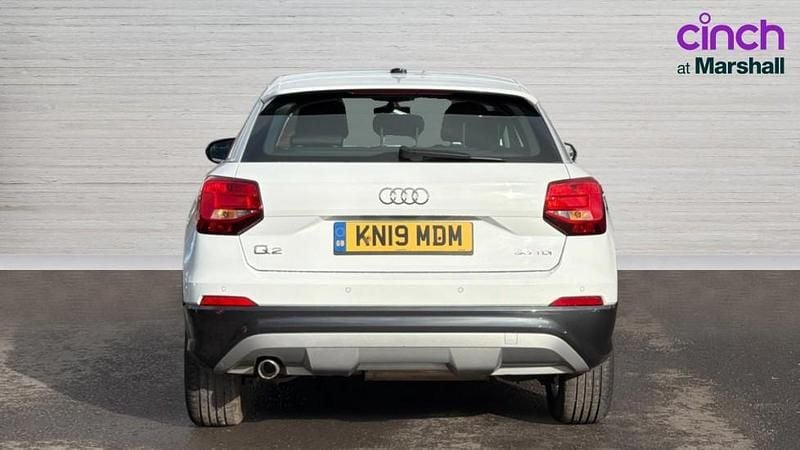 Used Audi Q2 Sport 116 HP (85 kW) 2019 White SUV
