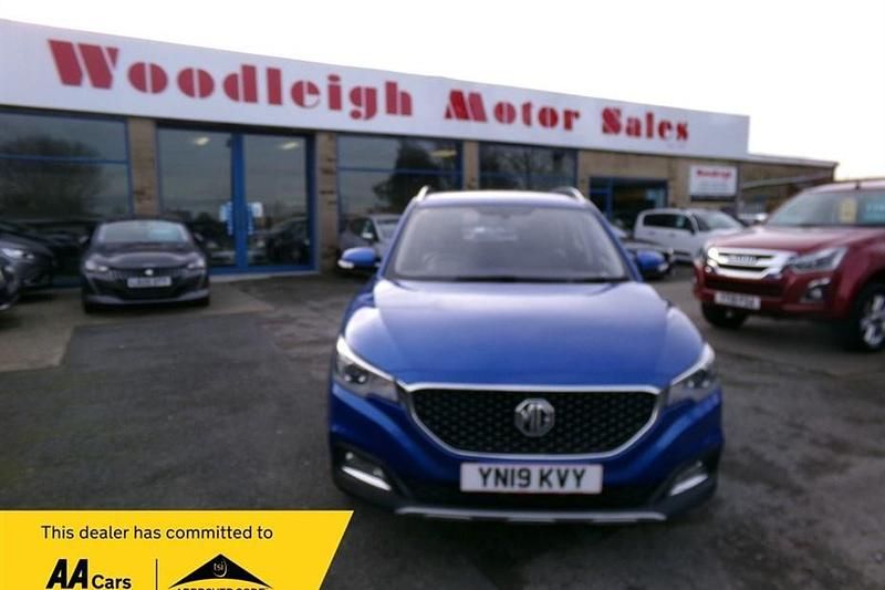 Used MG ZS Exclusive 106 HP (77 kW) 2019 Blue SUV