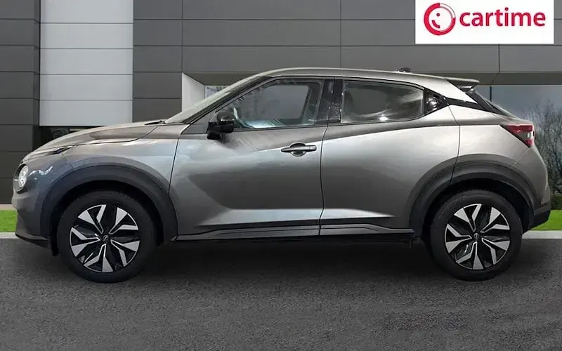 Used Nissan Juke Acenta 117 HP (86 kW) 2023 Grey SUV