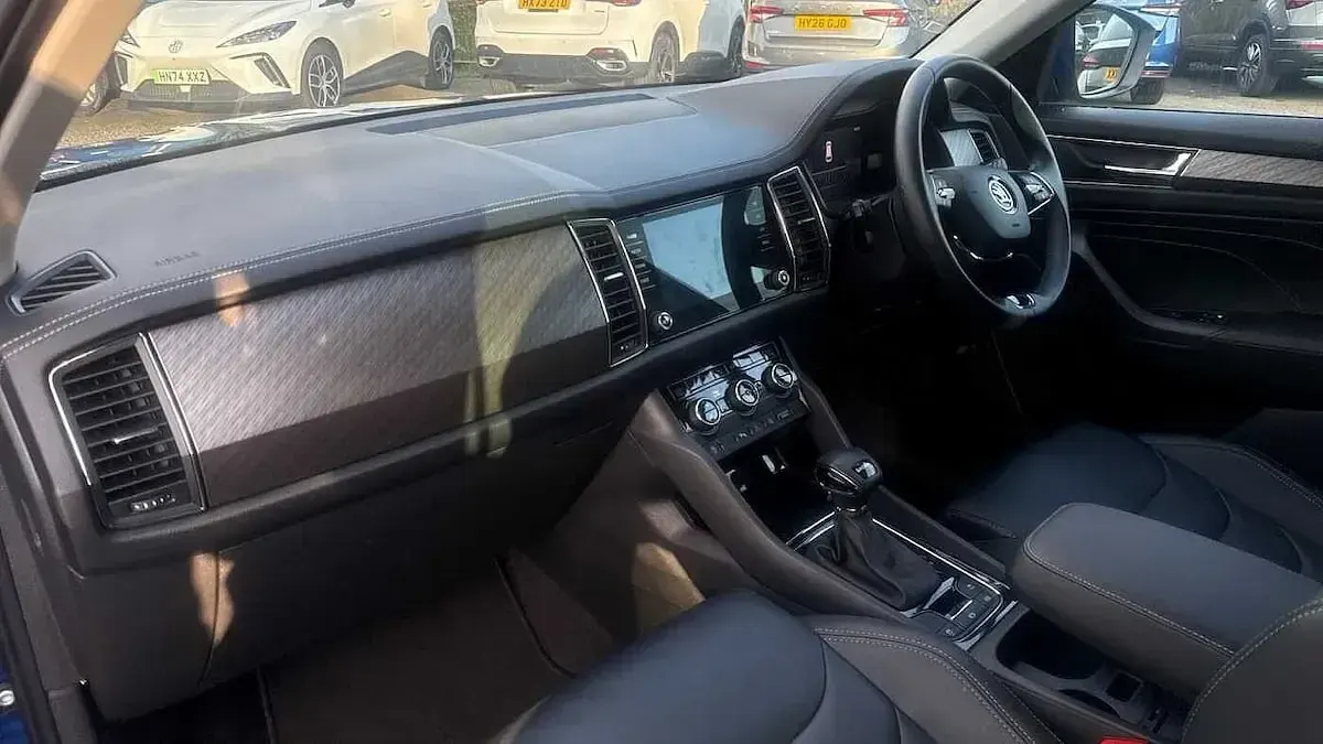 Second-hand Skoda Kodiaq SE L Executive 150 CP (110 kW) 2023 Albastru SUV