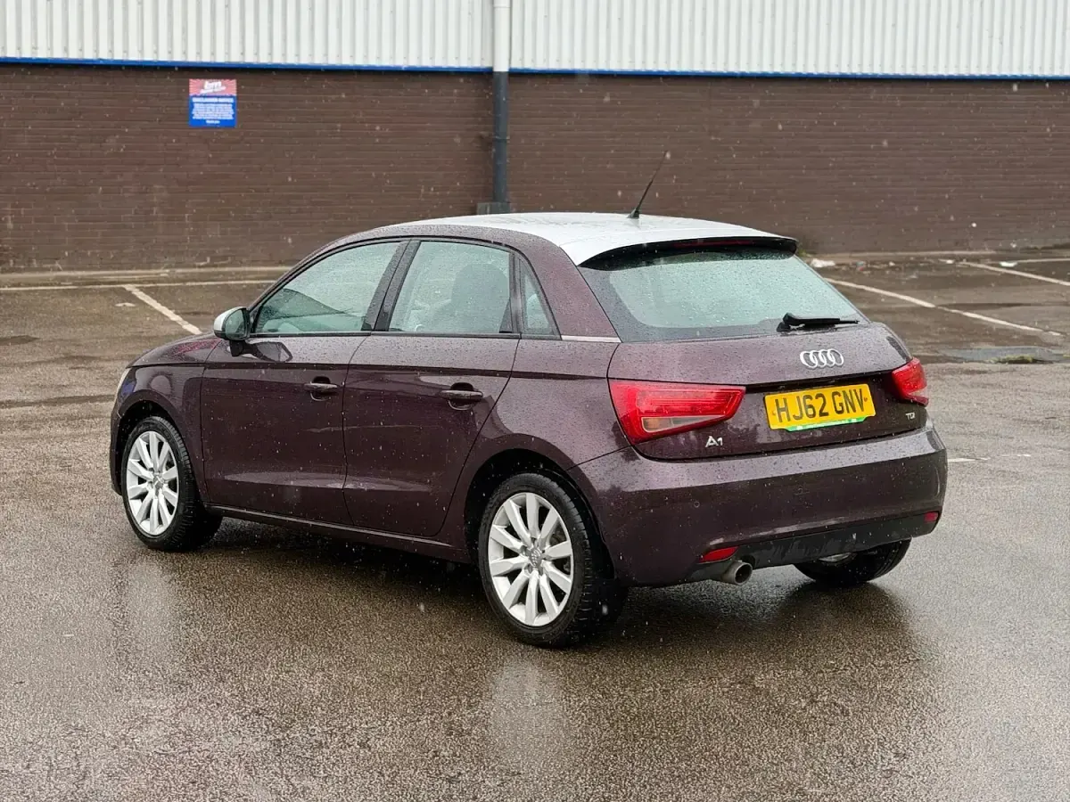 Used Audi A1 Sport 105 HP (77 kW) 2012 Red Hatchback
