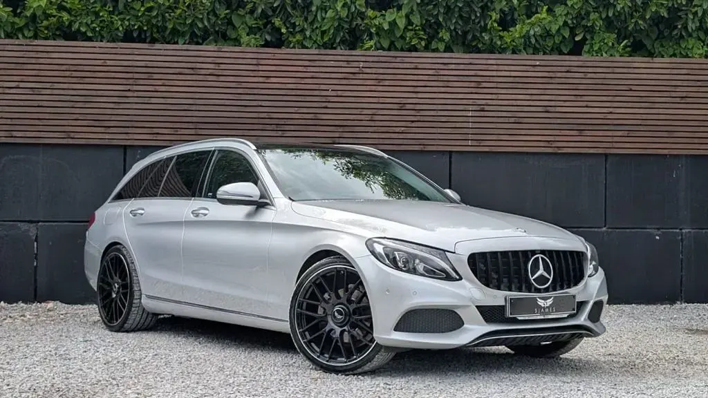 Used Mercedes C220 Premium Plus 2017 Silver Estate