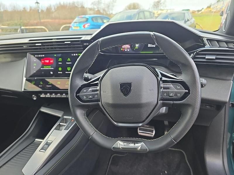 Used Peugeot 308 GTi 130 HP (95 kW) 2024 Blue Estate