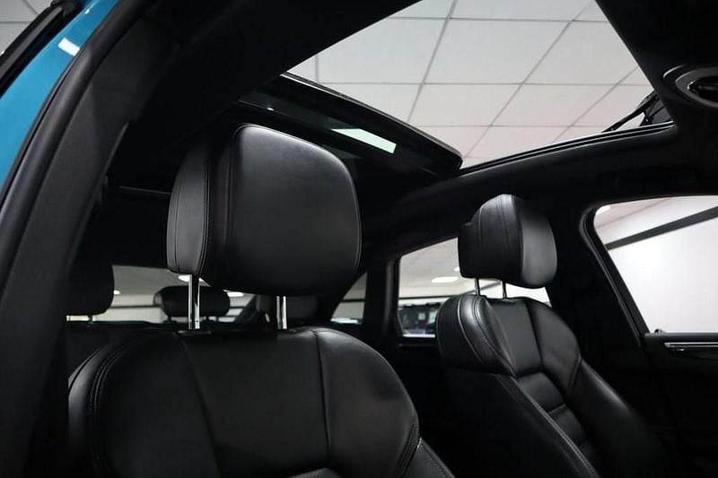 Used Porsche Macan 380 HP (279 kW) 2021 Blue SUV