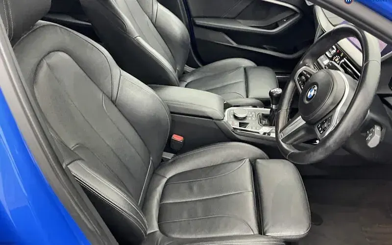 Used BMW 118 M Sport 140 HP (102 kW) 2021 Blue Hatchback