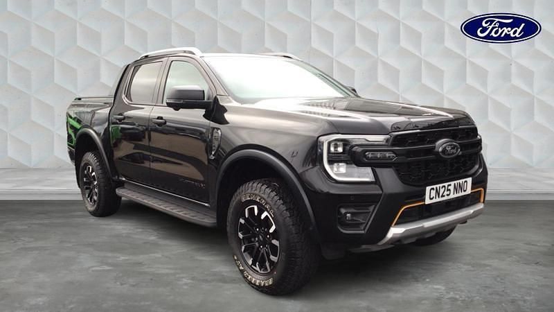 Black Used 2025 Ford Ranger Wildtrack Pickup | £37,500 (Super price) - Image 1/4
