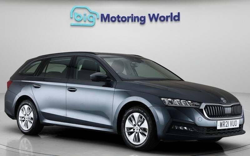 Used 2024 Skoda Octavia SE Technology Estate | £16,700 (Super price) - Image 1/4