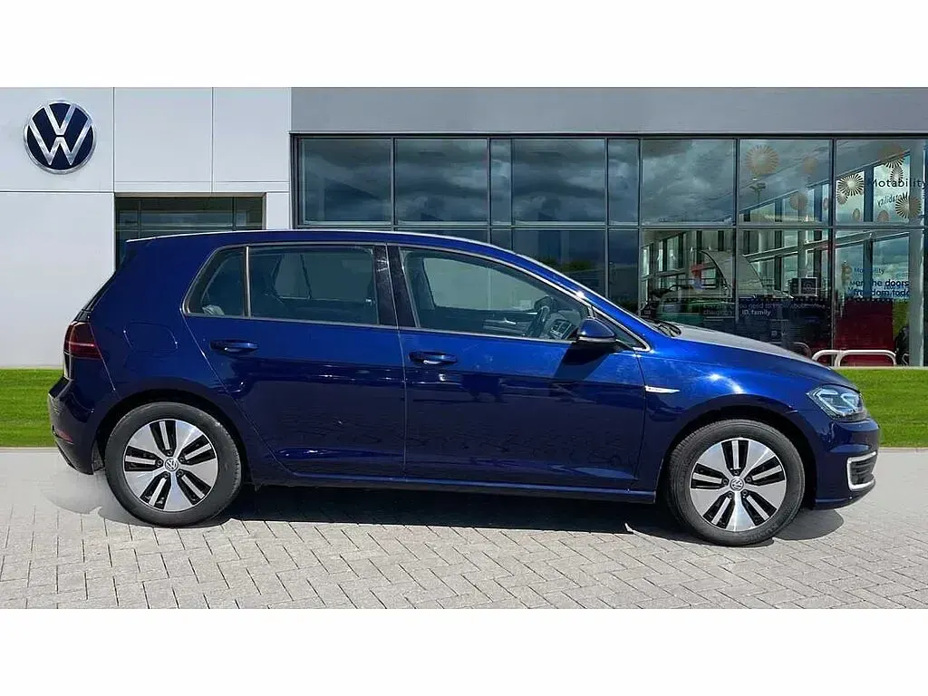 Used VW e-Golf 100 kW (136 HP) 2019 Hatchback