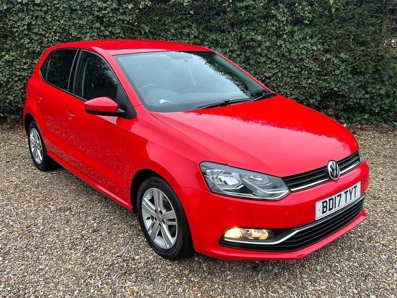 Used VW Polo Match 75 HP (55 kW) 2017 Red Hatchback