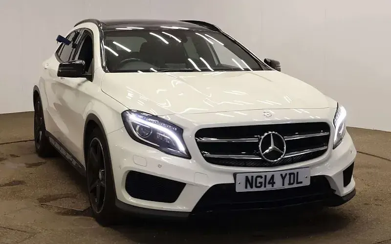Begagnad Mercedes GLA220 AMG Line Premium 170 HK (125 kW) 2014 SUV