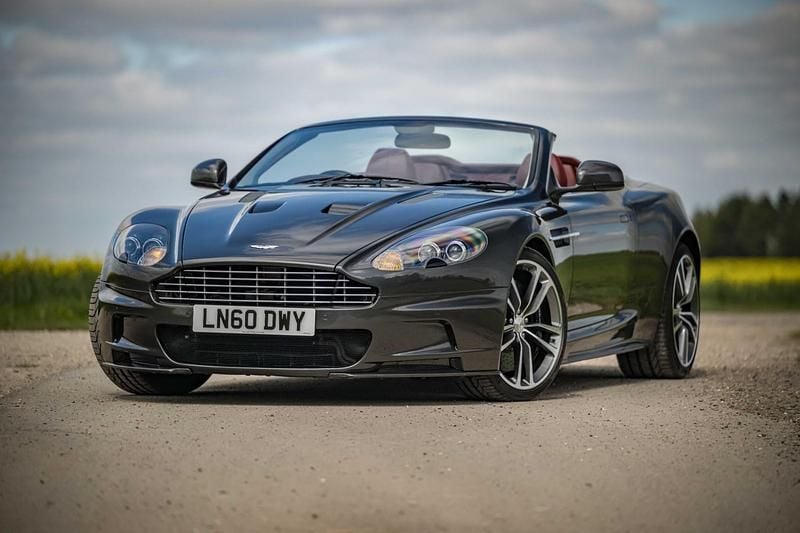Used Aston Martin DBS 517 HP (380 kW) 2010 Silver Cabriolet