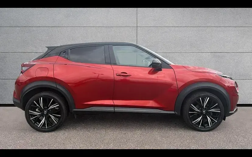 Used Nissan Juke Tekna+ 114 HP (83 kW) 2022 Red SUV