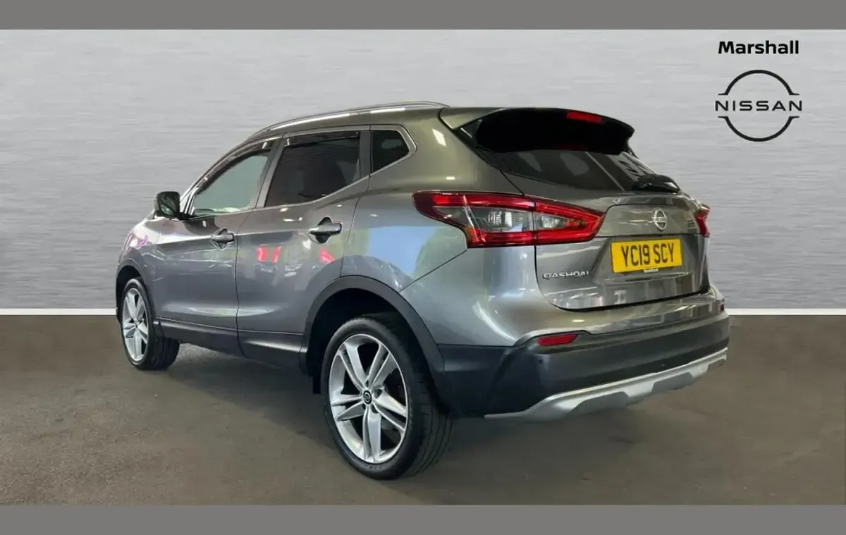 Used Nissan Qashqai N-Motion 113 HP (83 kW) 2019 Grey SUV