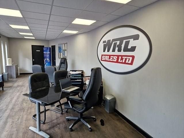 Used Land Rover Discovery 4 HSE 256 HP (188 kW) 2015 SUV