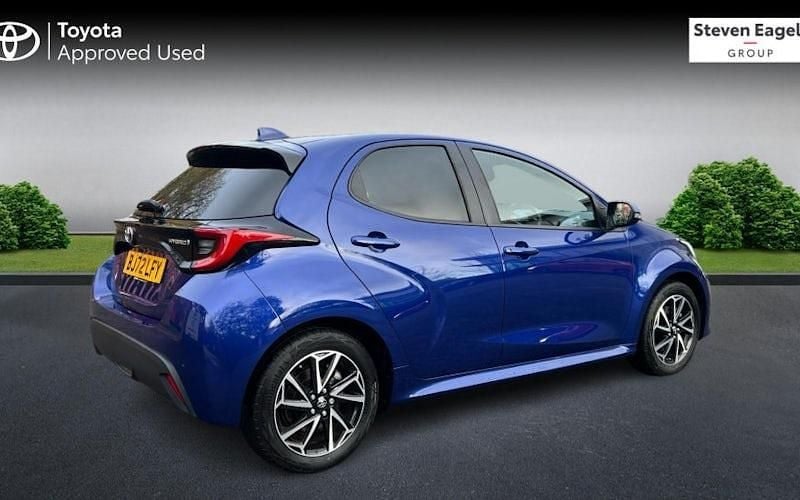 Used Toyota Yaris Hybrid Design 116 HP (85 kW) 2025 Hatchback