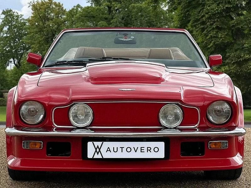 Used Aston Martin V8 1989 Red Coupe