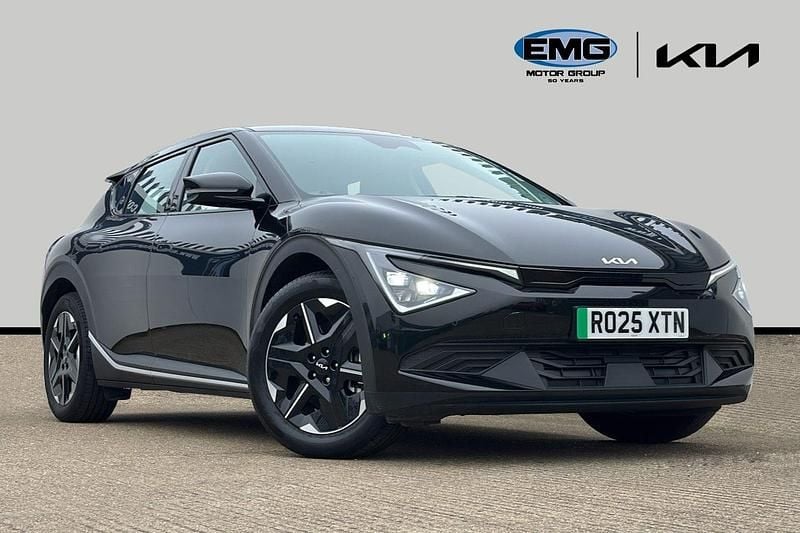 Used Kia EV6 125 kW (170 HP) 2025 Black SUV